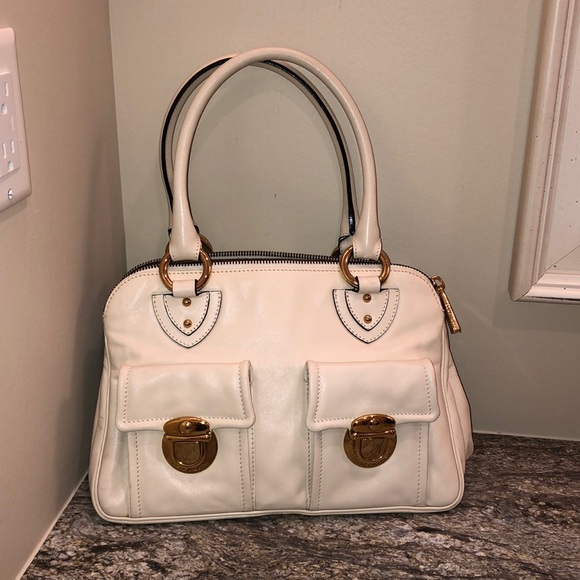 Marc Jacobs Handbags - Marc Jacobs bag.